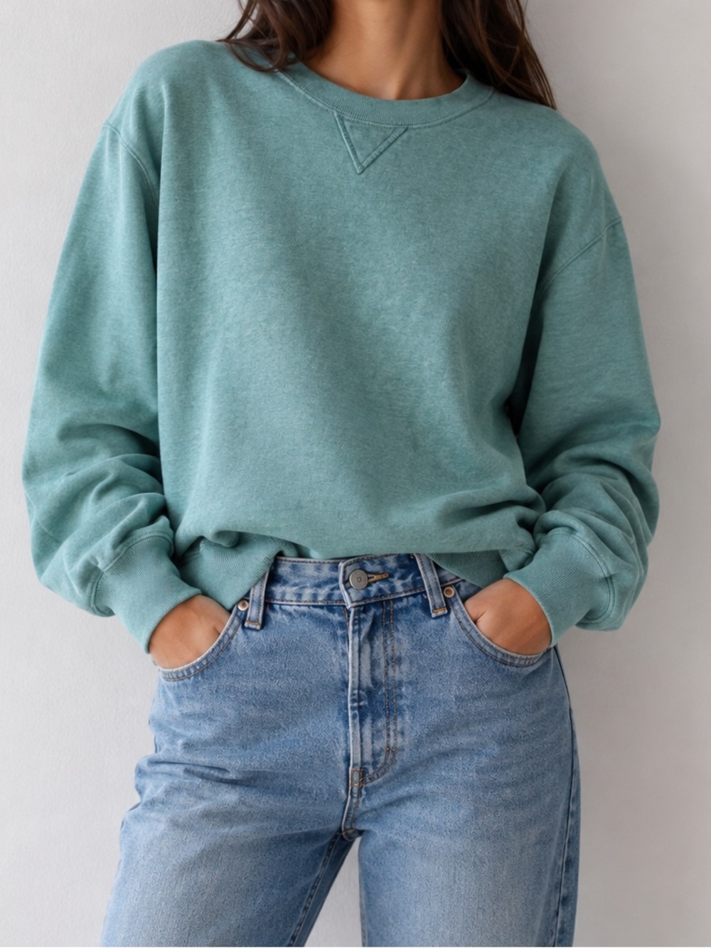 Uniqlo Crewneck Sweatshirt in Seafoam Green